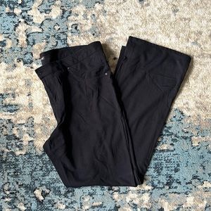 Maurices Stretchy Black Bootcut Pant Size 2 Long